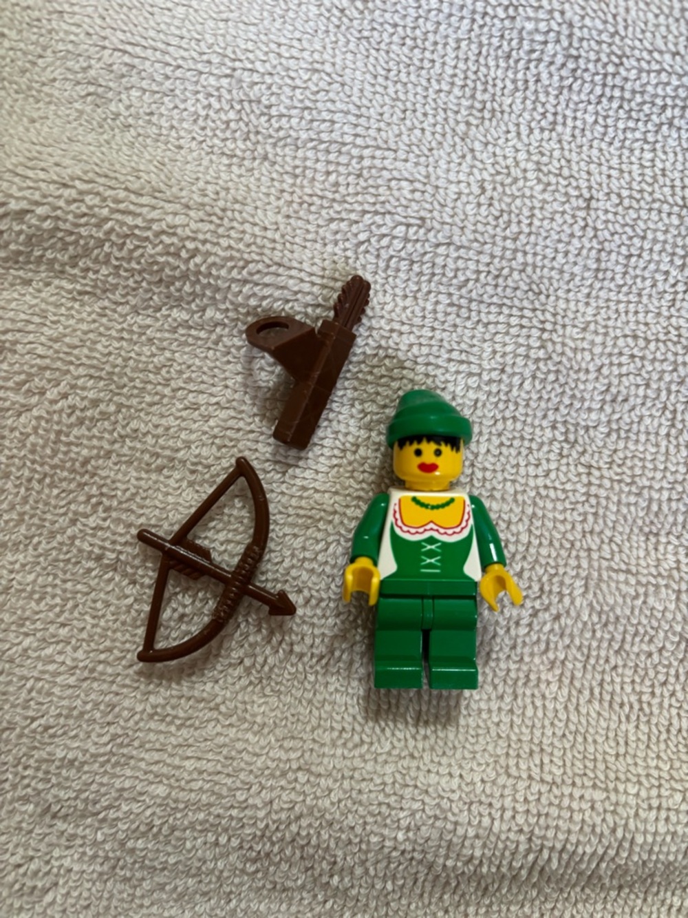 Lego Forestwoman cas319 Minifigure Forrestmen's Crossing